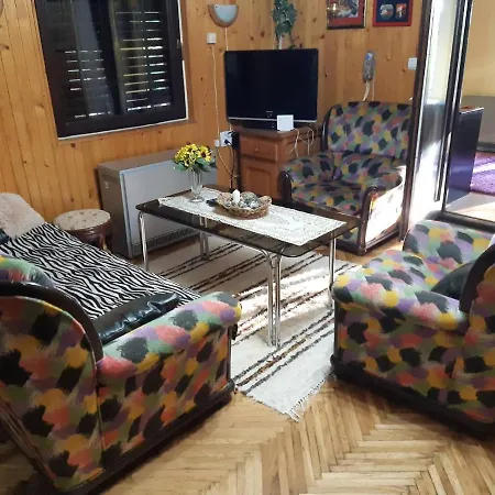 Idila Holiday home *